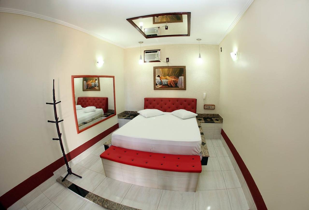 Castellu'S (Adults Only) Otel Pirassununga Dış mekan fotoğraf