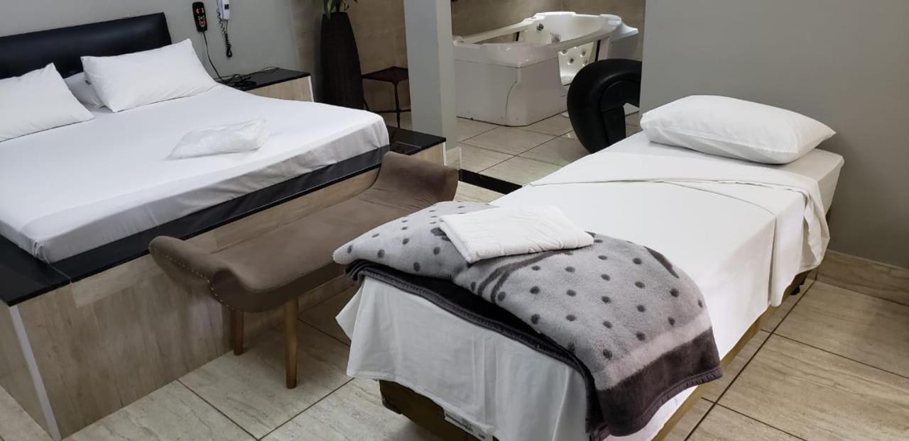 Castellu'S (Adults Only) Otel Pirassununga Dış mekan fotoğraf